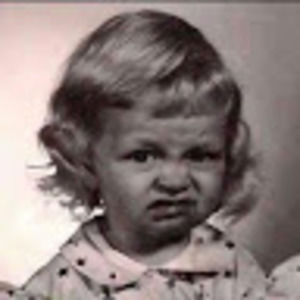 Meet your Posher, Lorie